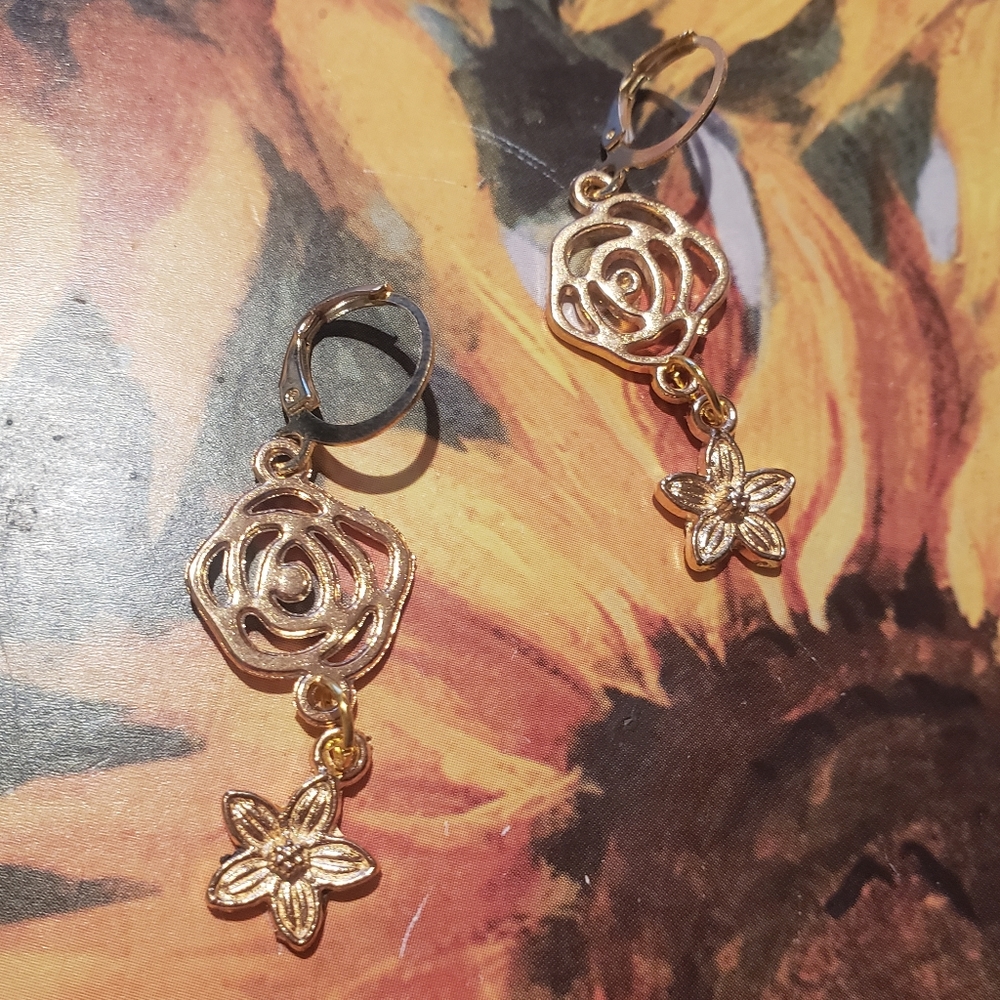 Gold Floral Earrings